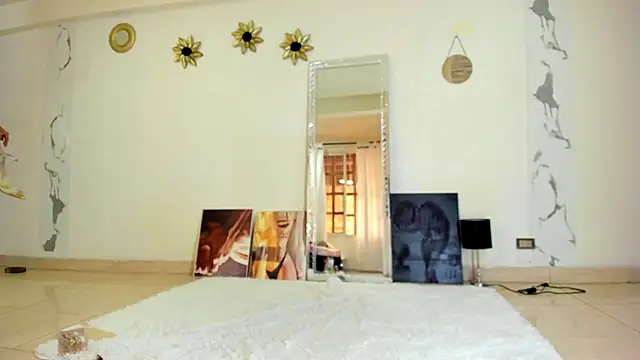 Snapshot of Akemirosse chatting on 11-17-25, 05:08 Akemirosse online show from 11-17-25, 05:08