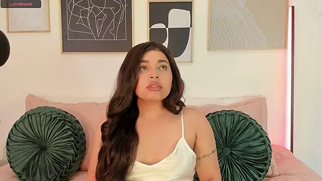 RachelRusso online show from 03-07-25, 04:02