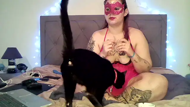 bunnyfox420 online show from 01-24-25, 12:52