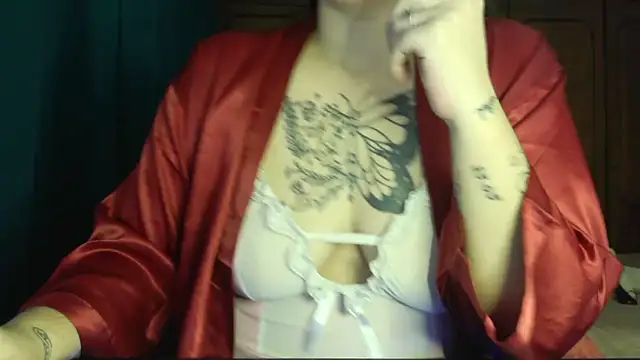 bunnyfox420 online show from 01-05-26, 06:11