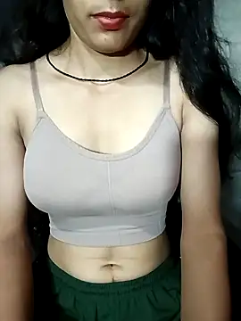 Snapshot of Khushi-Star chatting on 09-21-25, 05:31 Khushi-Star online show from 09-21-25, 05:31