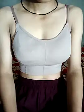 Snapshot of Khushi-Star chatting on 09-28-25, 03:34 Khushi-Star online show from 09-28-25, 03:34