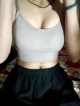 Snapshot of Khushi-Star chatting on 10-06-25, 03:31 Khushi-Star online show from 10-06-25, 03:31