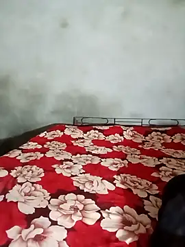 Snapshot of Khushi-Star chatting on 10-12-25, 03:38 Khushi-Star online show from 10-12-25, 03:38