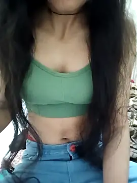 Snapshot of Khushi-Star chatting on 02-18-26, 01:56 Khushi-Star online show from 02-18-26, 01:56