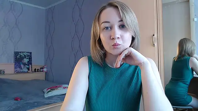 Snapshot of DaddysSluttyGirl2001 chatting on 03-11-25, 09:02 DaddysSluttyGirl2001 online show from 03-11-25, 09:02