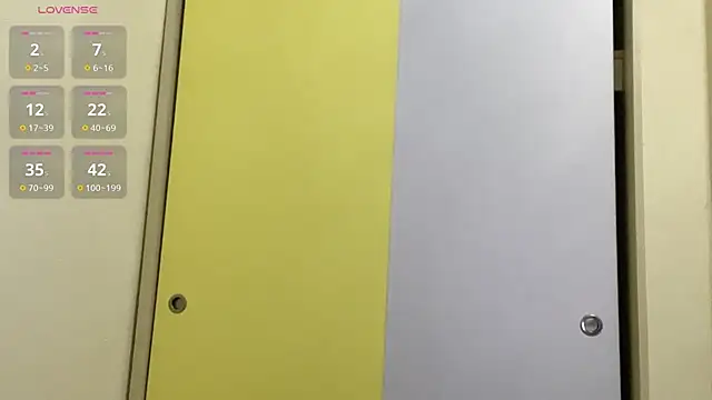 Snapshot of Kkeaiio-11 chatting on 01-26-25, 01:36 Kkeaiio-11 online show from 01-26-25, 01:36