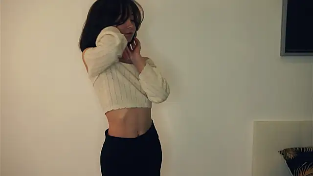 VeronaCritchlow online show from 02-02-25, 01:52