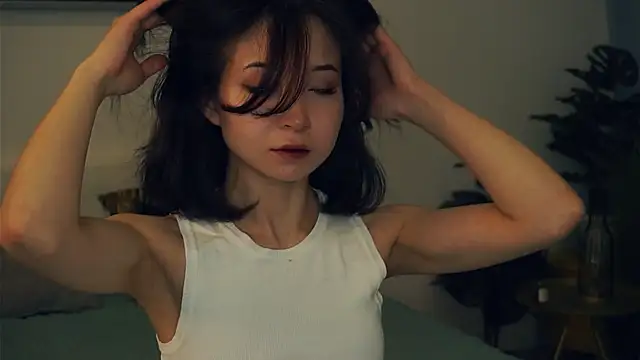 VeronaCritchlow online show from 02-13-25, 07:35