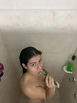 Hannah Jonhson online show from 07-06-26, 10:56