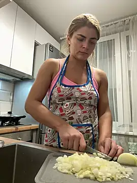 Snapshot of Donna_Sun chatting on 03-06-25, 07:10 Donna Sun online show from 03-06-25, 07:10