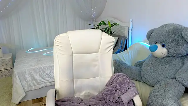 Snapshot of Donna_Sun chatting on 03-09-25, 08:51 Donna Sun online show from 03-09-25, 08:51