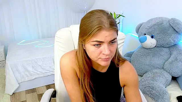 Snapshot of Donna_Sun chatting on 03-09-25, 11:58 Donna Sun online show from 03-09-25, 11:58