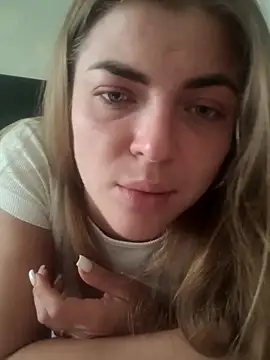 Snapshot of Donna_Sun chatting on 03-18-25, 08:25 Donna Sun online show from 03-18-25, 08:25