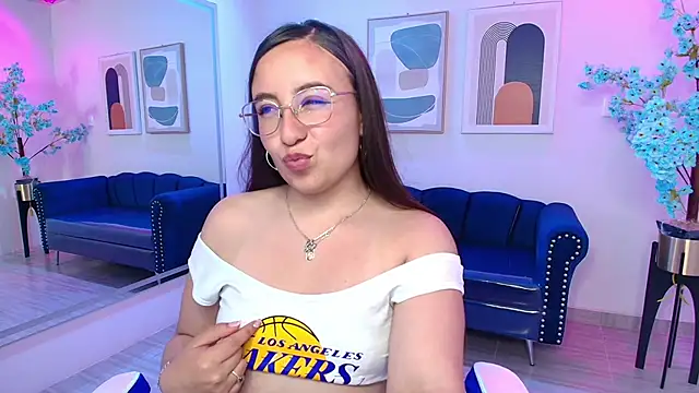 Snapshot of Lilyy_evans chatting on 02-12-25, 05:48 Lilyy evans online show from 02-12-25, 05:48