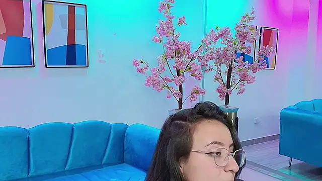 Snapshot of Lilyy_evans chatting on 03-08-25, 10:00 Lilyy evans online show from 03-08-25, 10:00