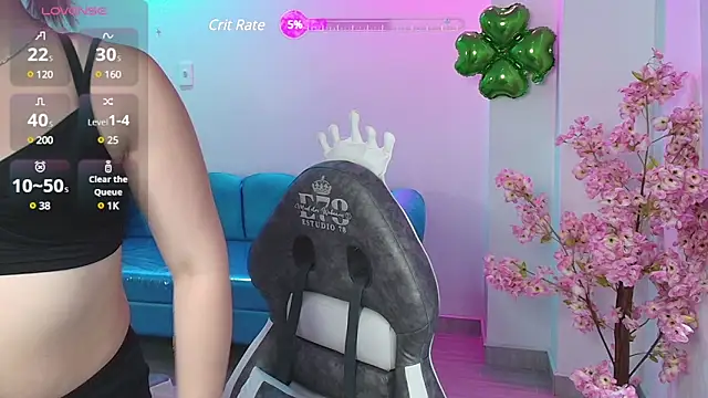 Snapshot of Lilyy_evans chatting on 03-15-25, 07:16 Lilyy evans online show from 03-15-25, 07:16