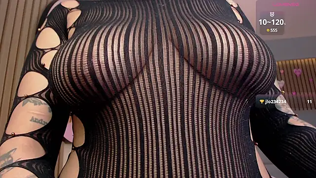 Victoria Collinns online show from 02-13-25, 04:28