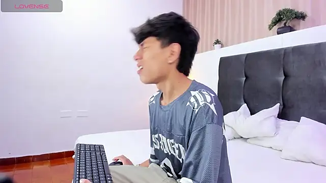 Im Kael online show from 01-28-25, 12:11