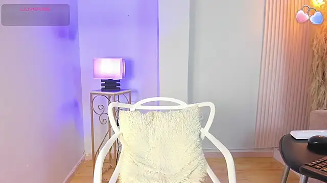 alana rossetti online show from 07-22-26, 12:19