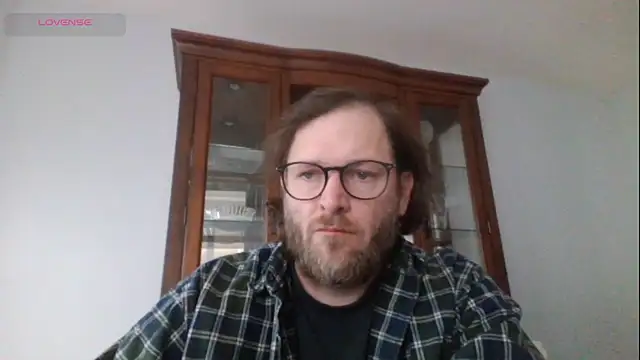 rrunner7718 online show from 02-11-25, 02:24