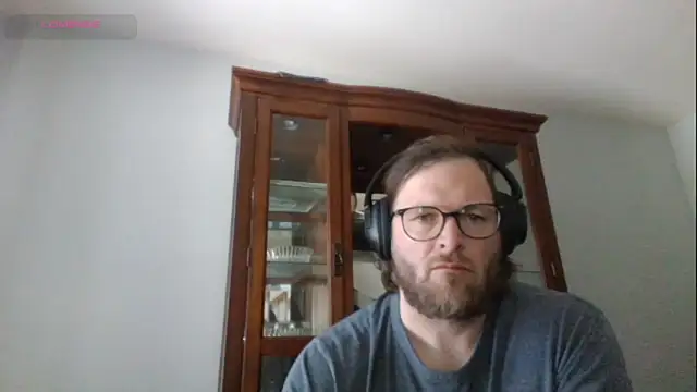 rrunner7718 online show from 03-03-25, 04:24