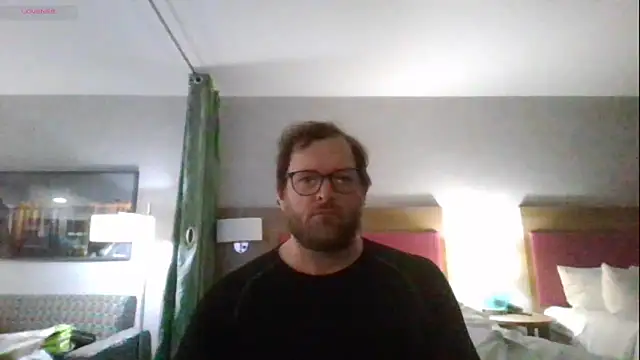 rrunner7718 online show from 04-16-26, 12:33