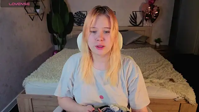 Amy Kimberlly online show from 03-08-26, 12:41