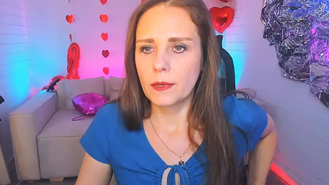 EmiliaBedy online show from 03-06-25, 05:35