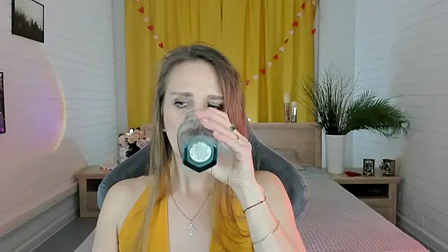 EmiliaBedy online show from 03-15-25, 03:16