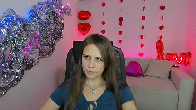 EmiliaBedy online show from 03-18-25, 09:20