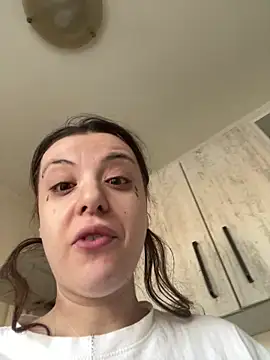 bunnythetailor online show from 03-14-26, 03:50