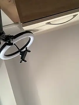 bunnythetailor online show from 04-28-26, 11:48