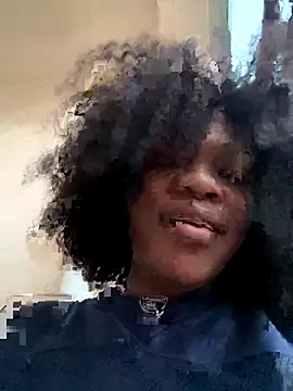 Snapshot of Boneca25 chatting on 11-01-25, 04:09 Boneca25 online show from 11-01-25, 04:09