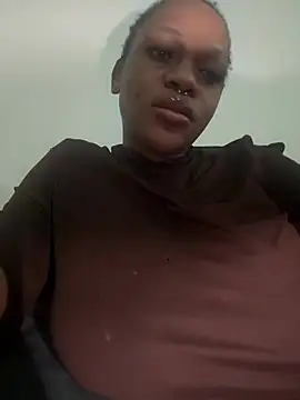 Boneca25 online show from 04-30-26, 08:57