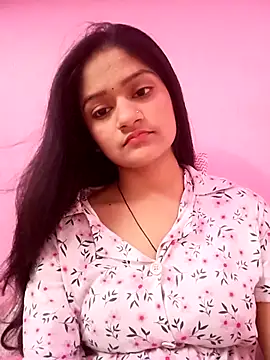 Snapshot of Tanu-00 chatting on 10-17-25, 04:20 Tanu-00 online show from 10-17-25, 04:20