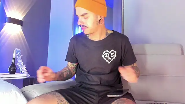 kaletattoo online show from 12-14-25, 11:48