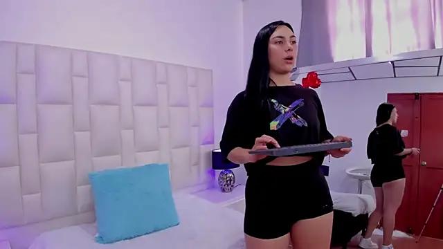 Ariana rouse online show from 03-13-25, 07:06