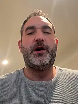 Snapshot of harrychest chatting on 02-25-26, 04:16 harrychest online show from 02-25-26, 04:16