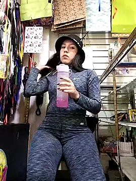 Snapshot of samathasexx chatting on 02-25-25, 10:39 samathasexx online show from 02-25-25, 10:39
