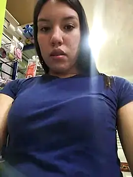 Snapshot of samathasexx chatting on 03-15-25, 10:33 samathasexx online show from 03-15-25, 10:33