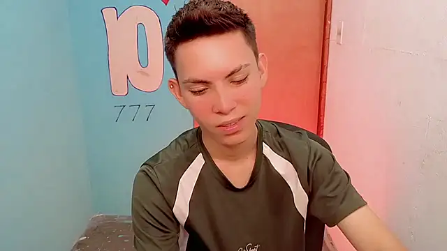 Alexxx lov online show from 04-28-26, 01:05