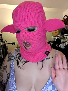 goblingirl888 online show from 09-10-25, 09:15