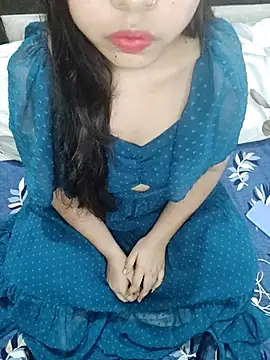 Snapshot of JANVI_MISHRA1 chatting on 04-03-26, 05:33 JANVI MISHRA1 online show from 04-03-26, 05:33