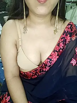 Snapshot of JANVI_MISHRA1 chatting on 04-17-26, 04:10 JANVI MISHRA1 online show from 04-17-26, 04:10