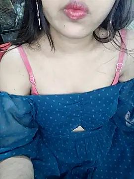 Snapshot of JANVI_MISHRA1 chatting on 04-18-26, 07:40 JANVI MISHRA1 online show from 04-18-26, 07:40