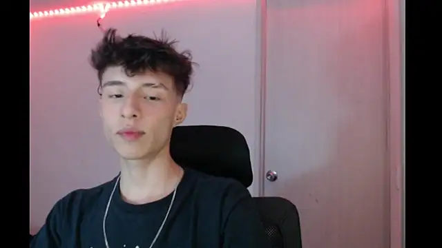 Juanmres online show from 11-20-25, 03:39