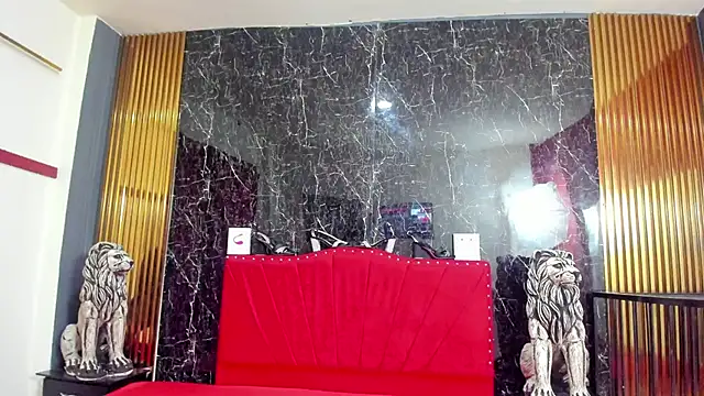 Snapshot of _nicolesweet chatting on 10-02-25, 07:32 nicolesweet online show from 10-02-25, 07:32