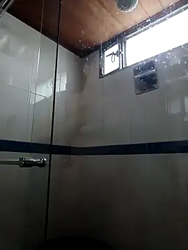 Vale Saenzz online show from 03-18-25, 08:48