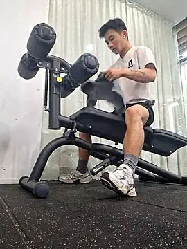 Snapshot of Doh728 chatting on 11-06-25, 12:22 Doh728 online show from 11-06-25, 12:22